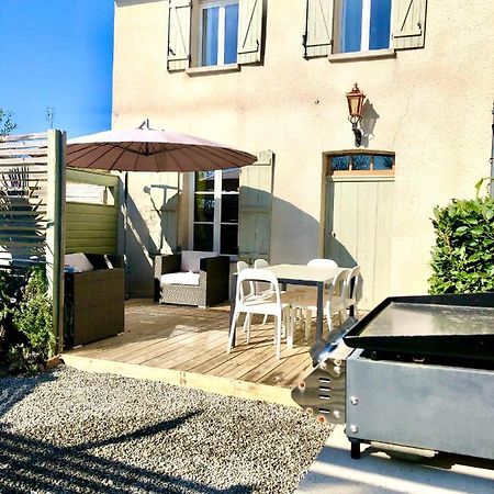 Maison Hirondelles Gites Mezieres-sur-Issoire المظهر الخارجي الصورة